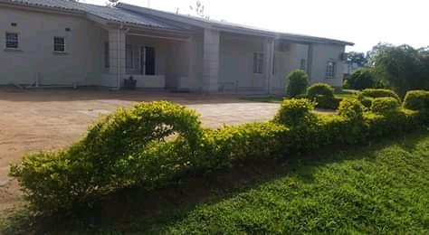 FB IMG 15433076073575167